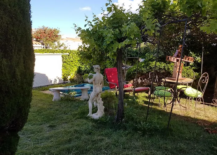 ホームステイ Maison Bernardo Naturist *